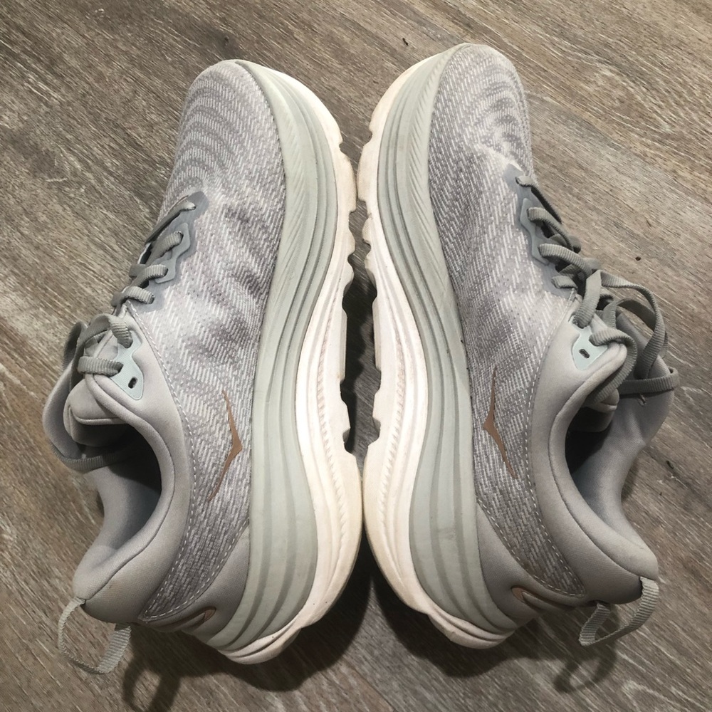 Hoka Women's Light Gray and Pale Pink Running Shoes - Picture 4 of 16